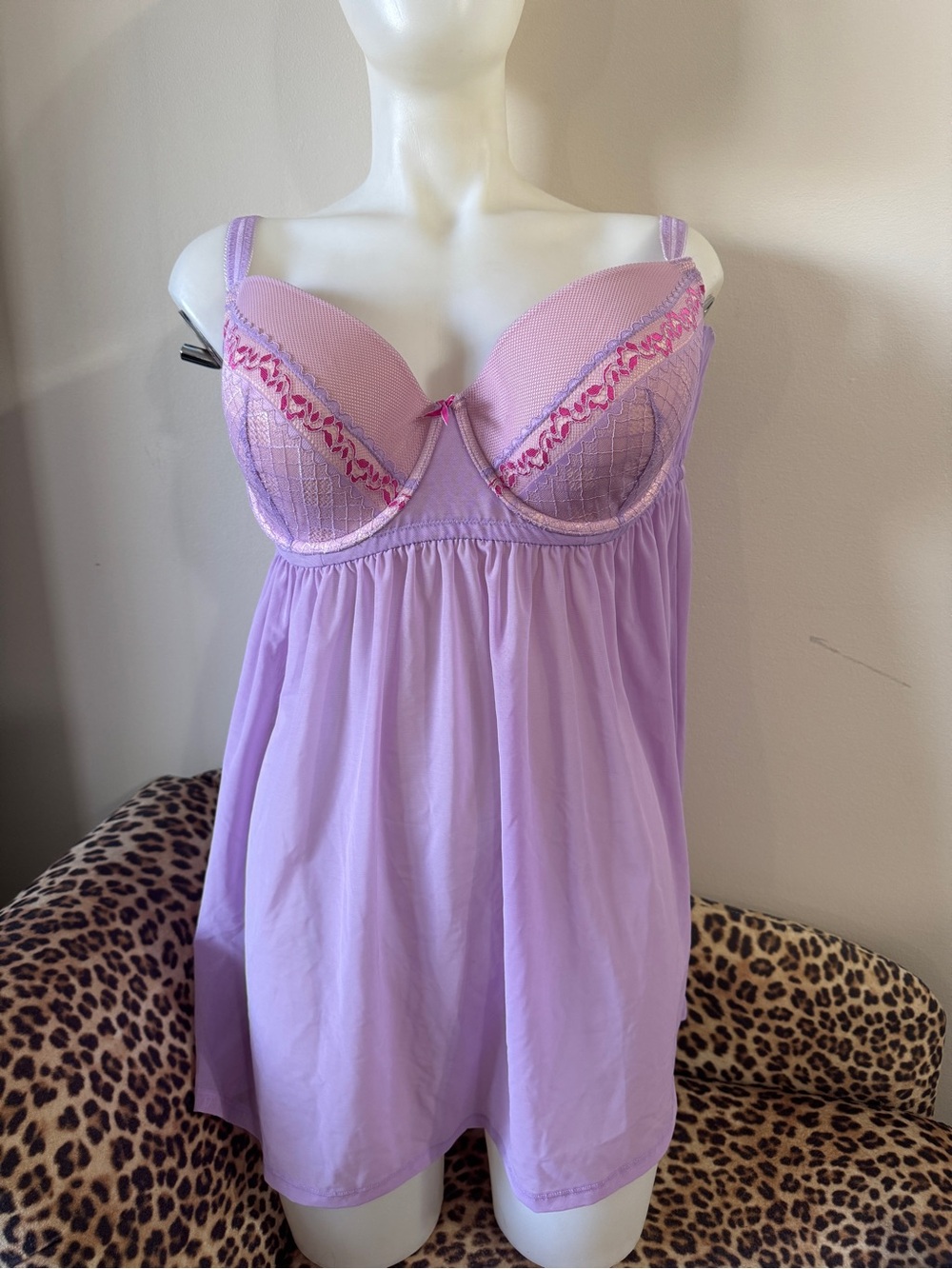 tiVOGLIO Lavender Babydoll Chemise with Pink Ribbon Detail